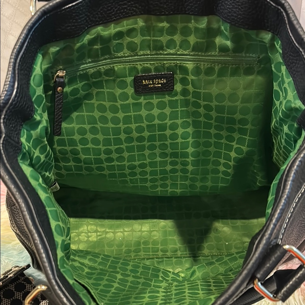 Kate Spade Black and Green Shoulder Bag with Wallet & Free Sunglasses& Bracelet - Picture 8 of 15